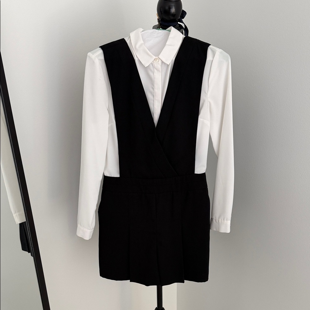 Top Shop Black and White Layered romper sz4